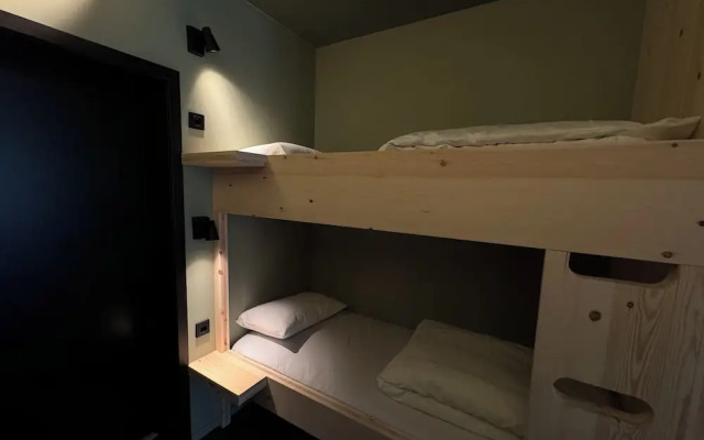 Trolltun Hotel