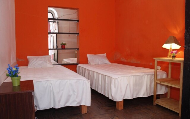 Positive Hostel & Backpackers