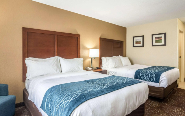 Holiday Inn Express and Suites Hannibal