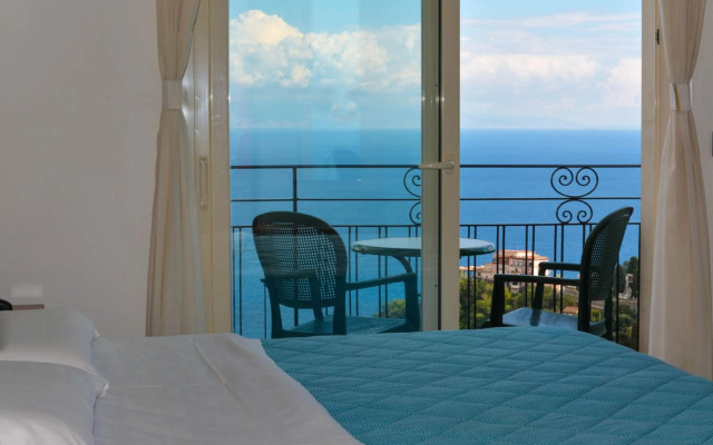 Hotel Condor