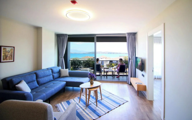 Krem Marin Suits Otel