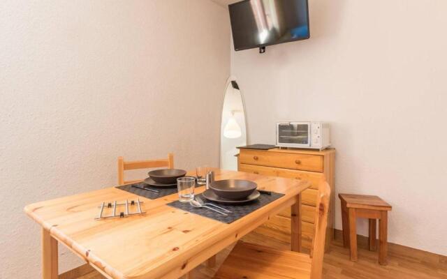 Appartement Serre Chevalier, 1 pièce, 2 personnes - FR-1-330F-69