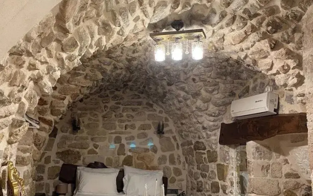 antikhan otel