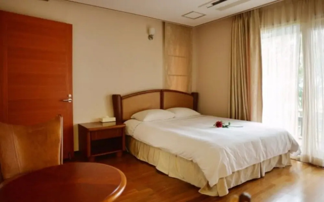 Seogwipo Soul Pension