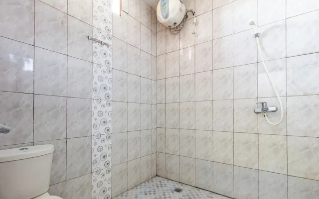 OYO 94091 Sn Guest House