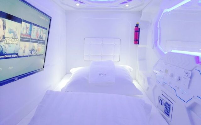 Met A Space Pod At Asoke