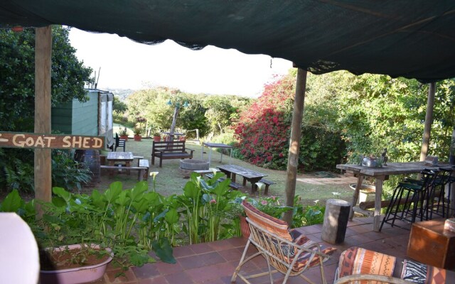Woodlands Cottages & Camping