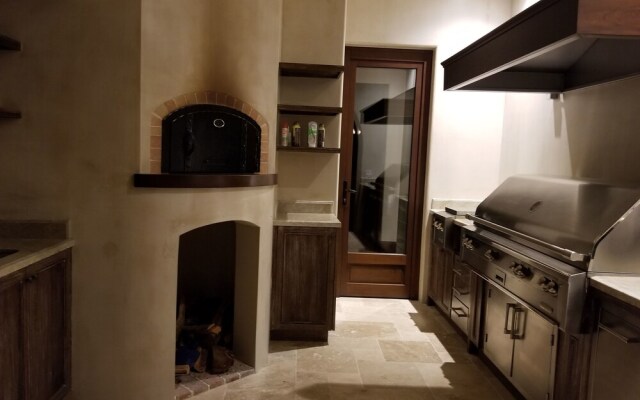 Casa De Noche Five Bedroom Villa