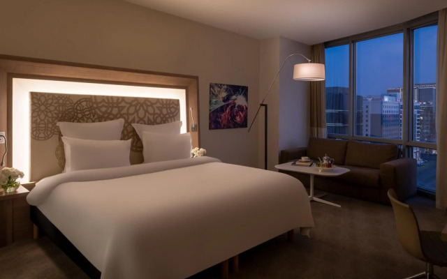 Novotel Jeddah Tahlia Street 