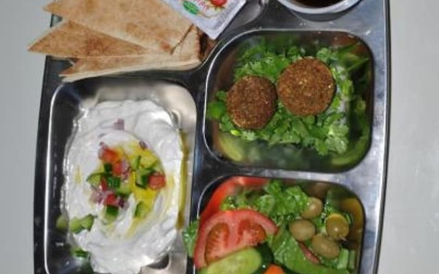 Oyo 160 Dotel Suites