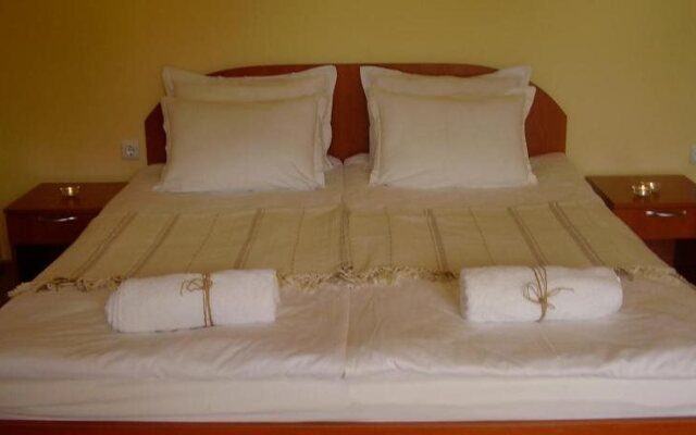 Terra Guest House