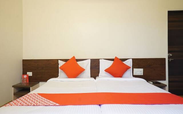 OYO 23430 Hotel Radiant