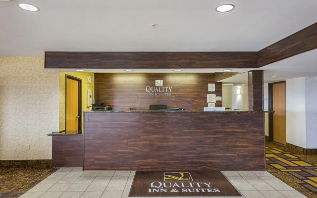 Quality Inn & Suites