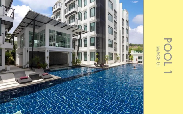 Stylish Condo w. Pool View 2F