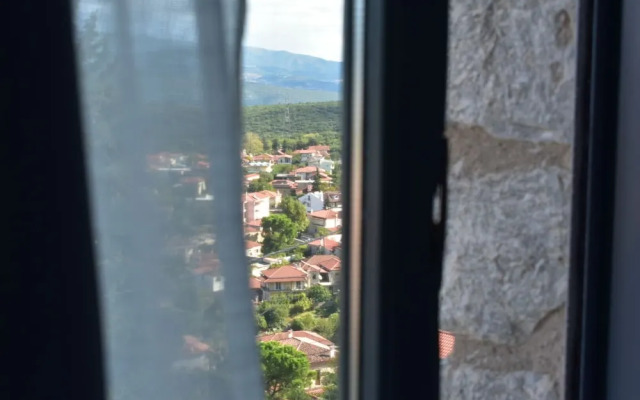 Kiriaki Guesthouse & Suites