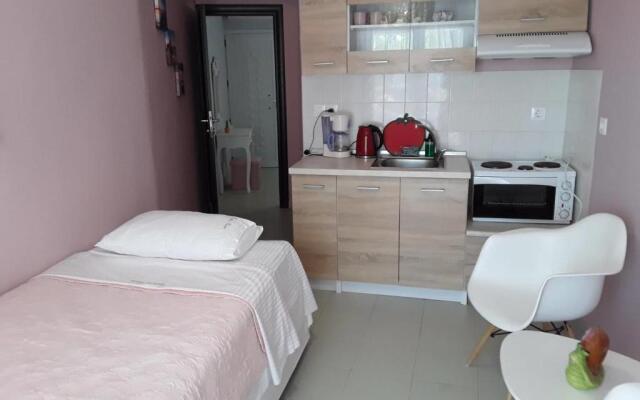 Ormos View Apartments
