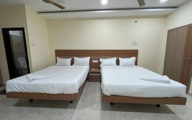 Hotel Elite Swagath Grand