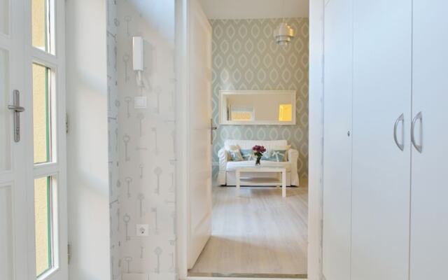 Dob 11 Apartment I.