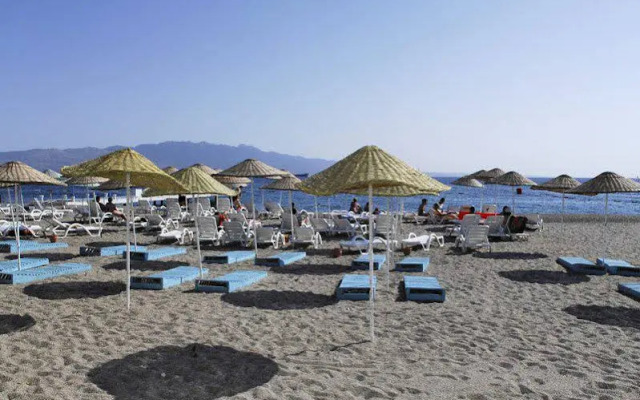 Club Acacia Hotel