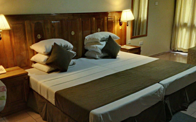 Takoradi Standard Hotel