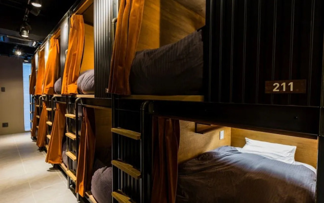 SAUNALAND ASAKUSA - Hostel