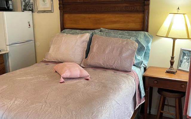 Country Music B&B Studios