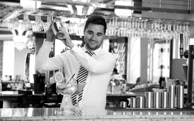 The Earl of Doncaster Hotel