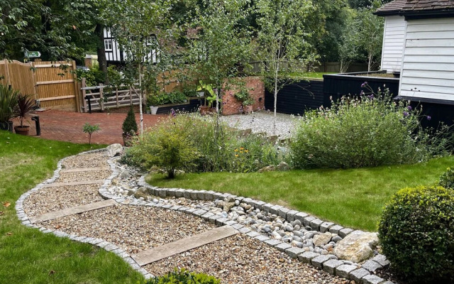 The Crooked Gate - Luxury Romantic Getaway