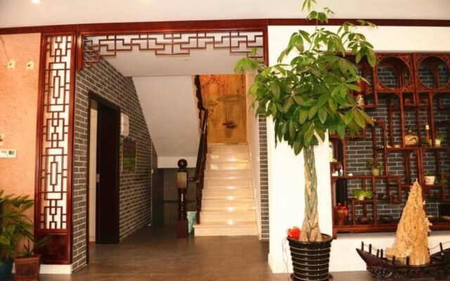 Jixiang Garden Inn