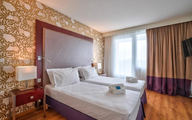 Clarion Paris CDG Airport Hotel