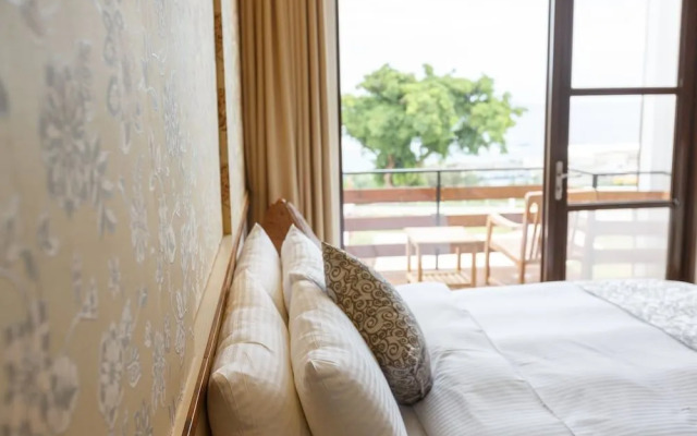 Leisure LULU VILLA