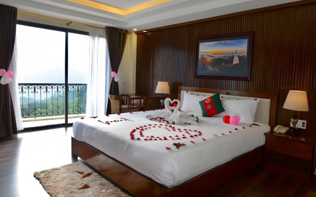 The View Sapa Hotel