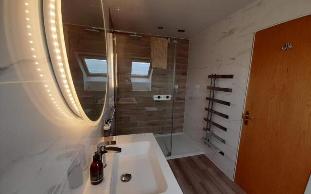 Lochview Guesthouse