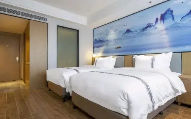 Zhengzhou Xinyang Lingrui Building Hotel (Provincial People's Hospital Metro Station)