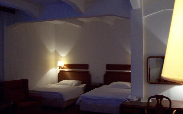 Hotel S-centrum Děčín