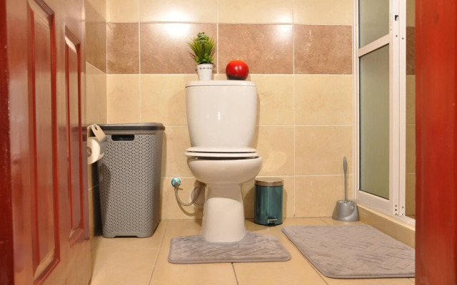 Sherry Homes Fahari II