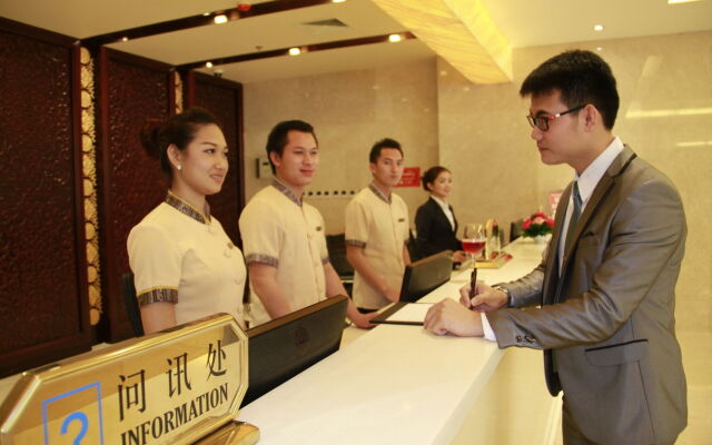 Don Chan Palace, Hotel & Convention