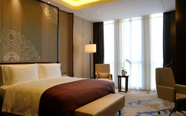 Grand Skylight International Hotel