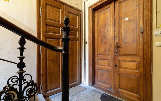 Studio Cracow Boguslawskiego by Renters