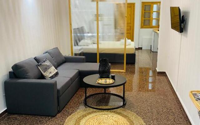 Homdwell Fine Living 1