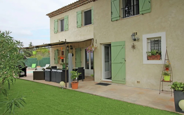 Tasteful Villa in Montauroux With Private Pool