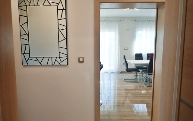 Apartments in Starigrad-Paklenica, modern and comfortable