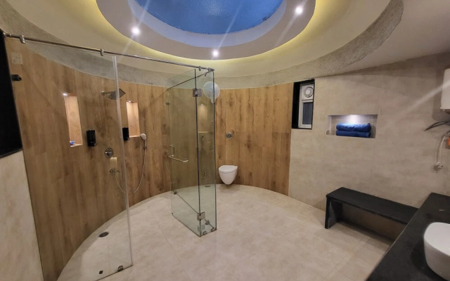 Treebo Premium Mowgli's Den, Pench