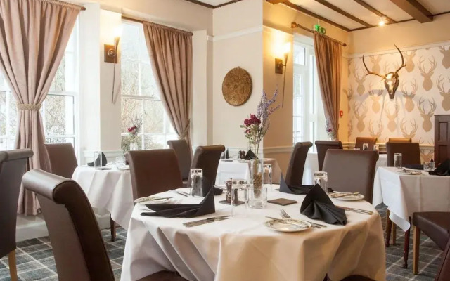 Glenmoriston Arms Hotel