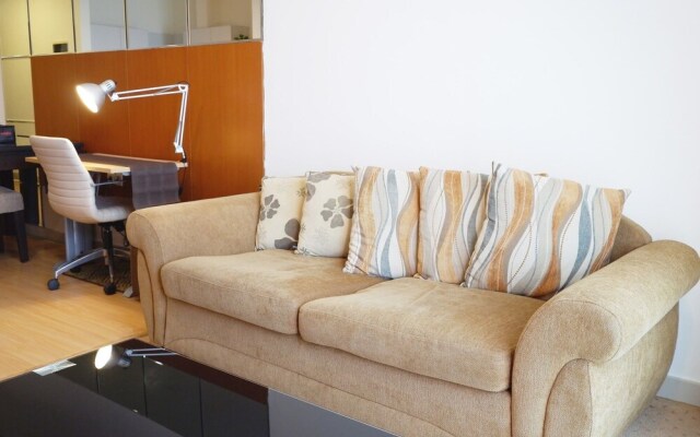 Elegant the Belleza Apartment