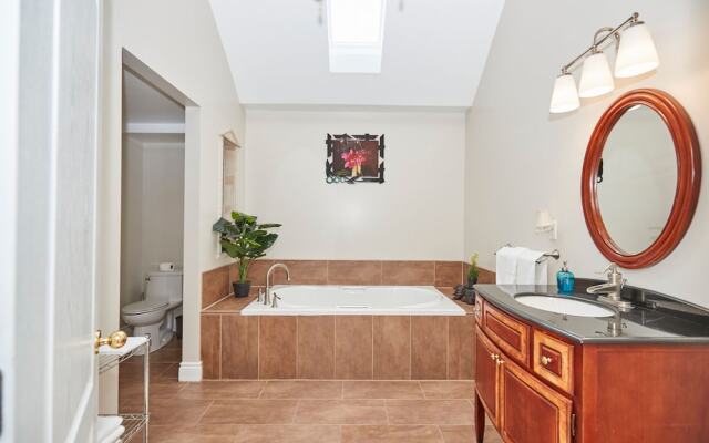 Magnificent Stay by The Falls