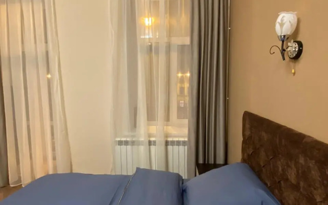 ЛИГОВЪ на проспекте Лиговский