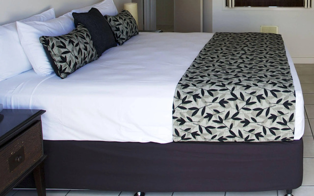 Portside Whitsunday Luxury Holiday Apartments
