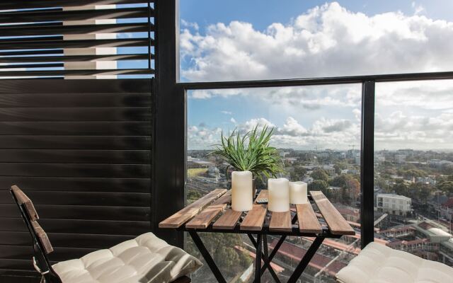 Redfern One Bedroom Apartment with Views