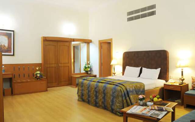 Hotel Baseraa